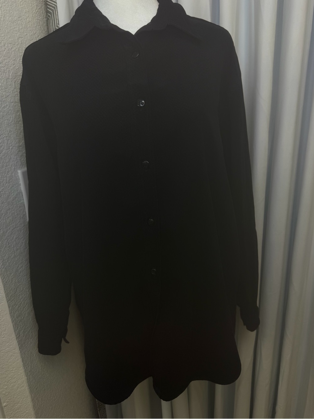 Bill Blass Jeans Black Button Down Shirt Petite Medium Stretch Long Sleeve